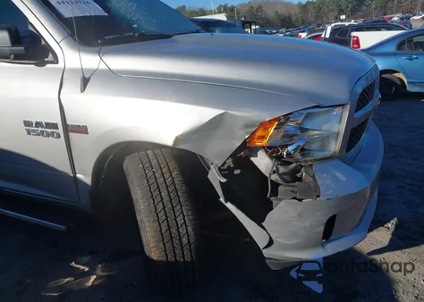 2016 Ram 1500 Express z USA, uszkodzony, nr VIN 3C6RR6KT1GG355988